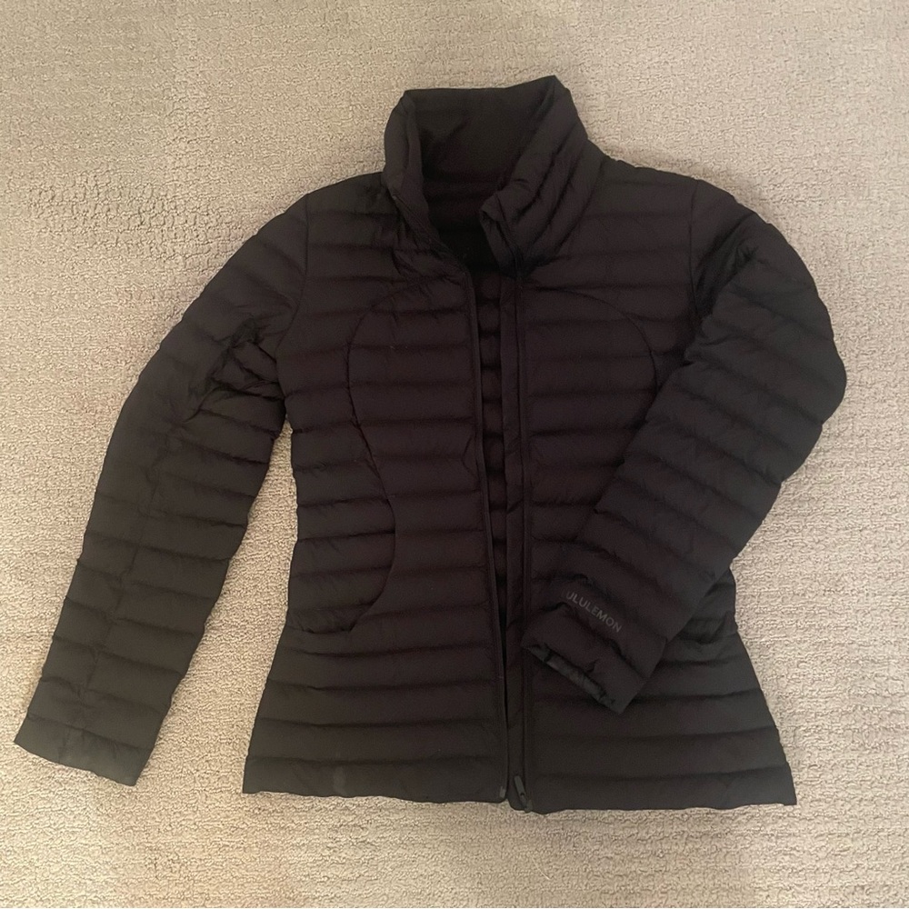 lululemon On The Move Pack It 700-Down-Fill Puffer Jacket black